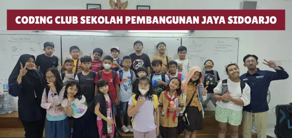 Tim Cyber Warrior perwakilan Sidoarjo merayakan keberhasilan menjadi finalis National Round di ajang coding Codeavour Internasional 2025.